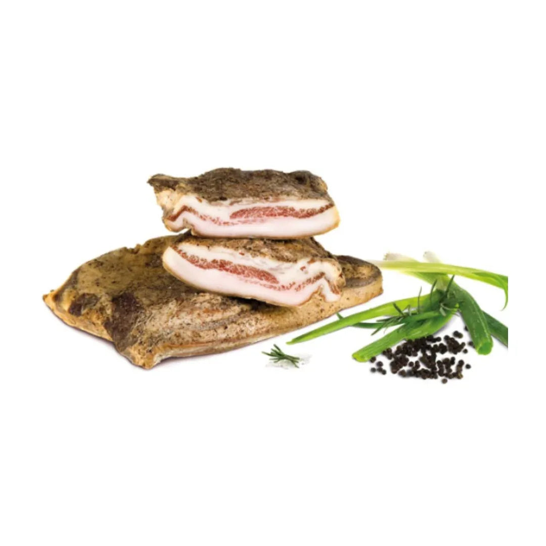 Guanciale salato a trancio